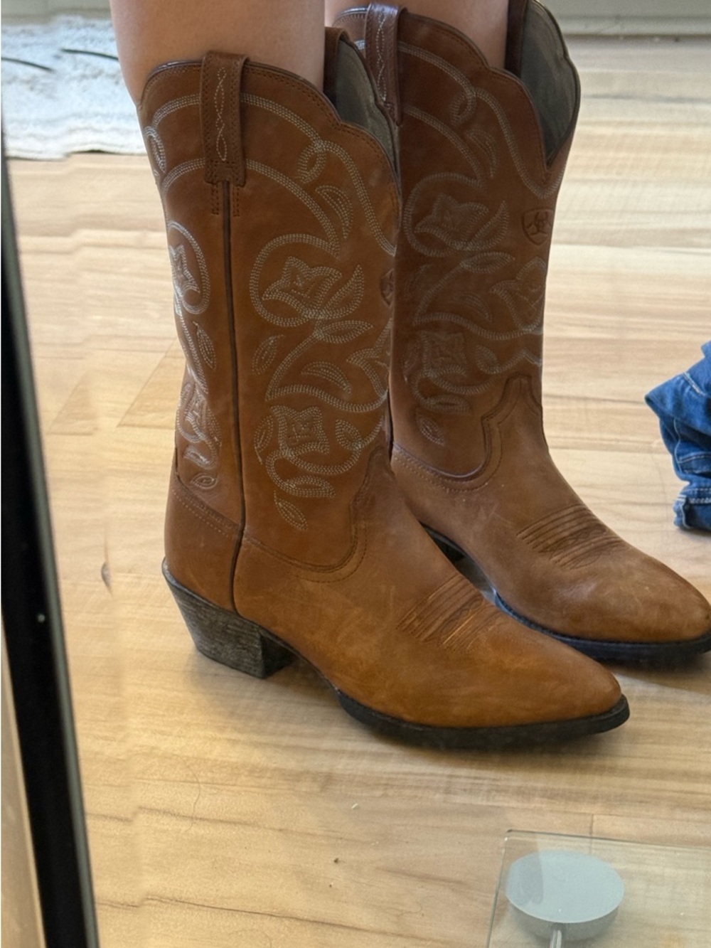 Ariat Heritage Classic Brown Leather Western Cowboy Boots - Picture 4 of 8